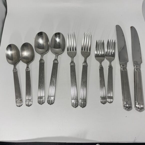 Other - Lot Of 10 Wallace Chardonnay 18/8 Stainless Flatware Classic Ribbed Fork Spoon